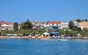 Apartmani Delfin