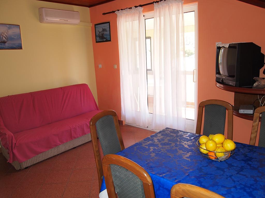 Apartmani Delfin Grebaštica Extérieur photo